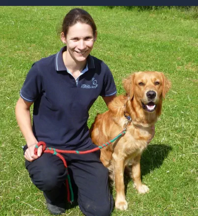 Curso Adiestrador Canino Online - Adiestradora y su Perro
